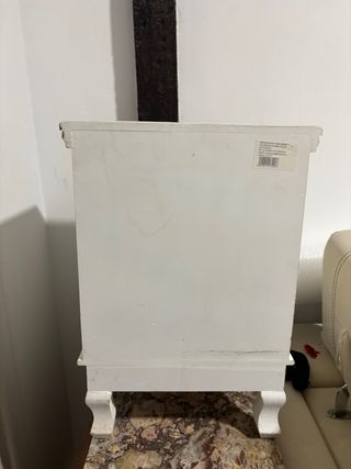 Mesita de noche de madera y mármol