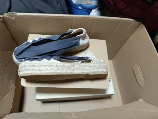 Espardenya verano beige y azul T.39 con talon