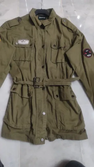 Chaqueta Stradivarius Talla S Verde Militar