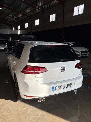 Volkswagen Golf 2015