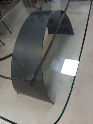 Mesa de comedor cristal y metal