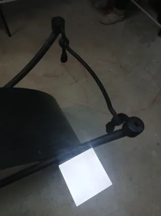 Mesa de comedor cristal y metal