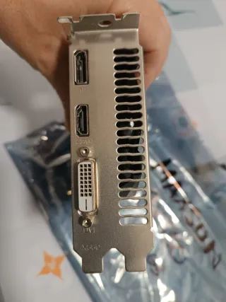 Tarjeta Gráfica Maxsun Radeon RX550 4GB