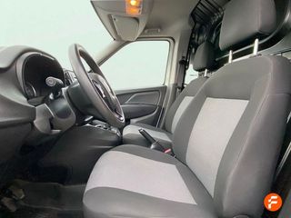 Fiat Doblò Easy 1.4 T-Jet Natural Power 89kW SWB