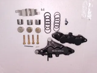 Pinza Tokico 6 pistones der. Suzuki RGV 250 VJ2