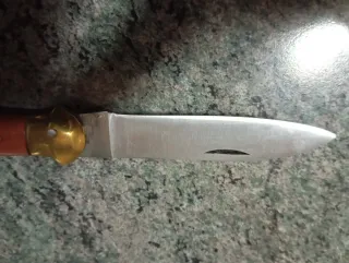Cuchillo artesanal madera y metal