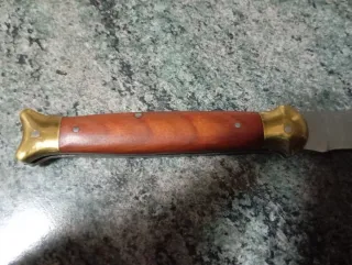 Cuchillo artesanal madera y metal