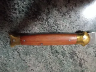 Cuchillo artesanal madera y metal