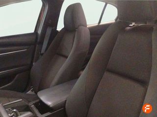 Mazda 3 2.5L E-SKY G MHEV 103kW Centre-line