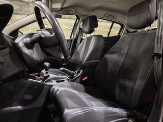 Renault Megane 1.6 110cv Gasolina