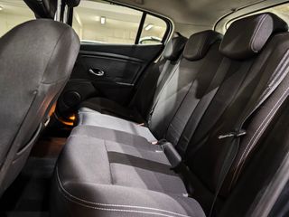 Renault Megane 1.6 110cv Gasolina