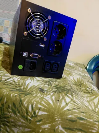 Gruppo di continuità UPS Legrand