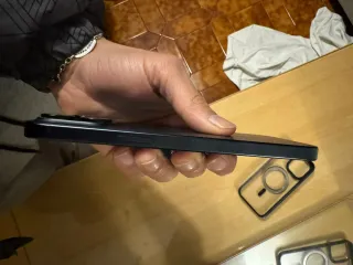 iPhone 15 pro max Bateria:84% Tele como nuevo 256G