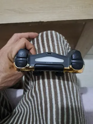 Mando PS4 Edición Oro Original Sony