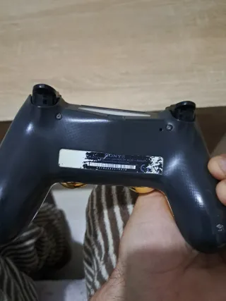 Mando PS4 Edición Oro Original Sony
