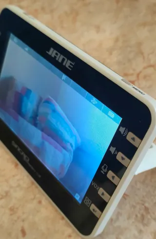 Vigilabebés Jané Sincro Screen 4.3