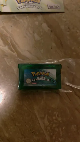Pokémon Esmeralda Game Boy Advance