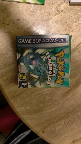Pokémon Esmeralda Game Boy Advance