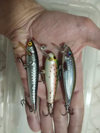 8 señuelos pesca marca top