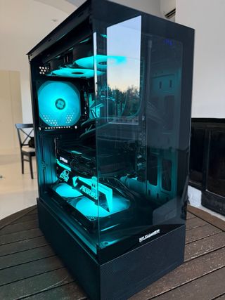 PC GAMING ESTÉTICO Y POTENTE