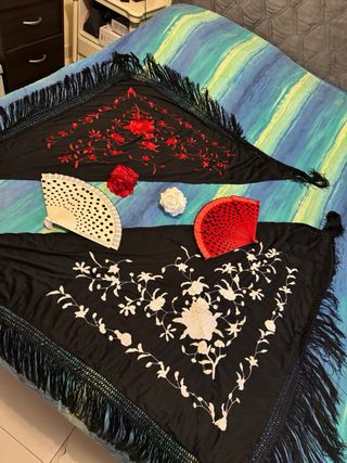 Falda flamenca lunares roja y negra