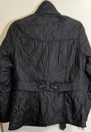 Chaqueta Barbour acolchada negra hombre