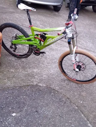 Bicicleta de Montaña Cannondale MOTO