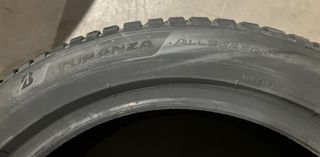 2 Bridgestone AllSeason 255/50/20 en 109Y
