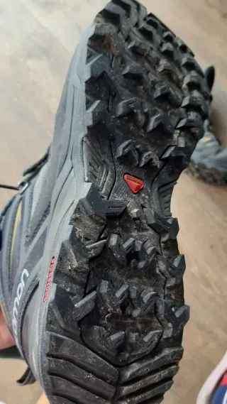 Botas de montaña Salomon Gore-Tex