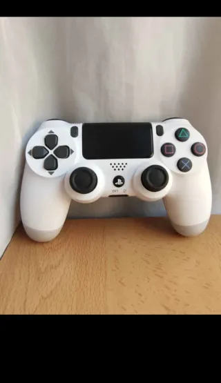MANDO DE PLAY STATION 4 BLANCO