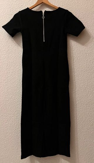 Vestido negro Zara