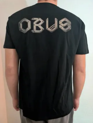 CAMISETA NEGRA - OBÚS - TALLA XL y más...