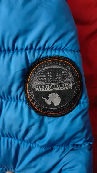 Chaqueta Napapijri Azul con Capucha