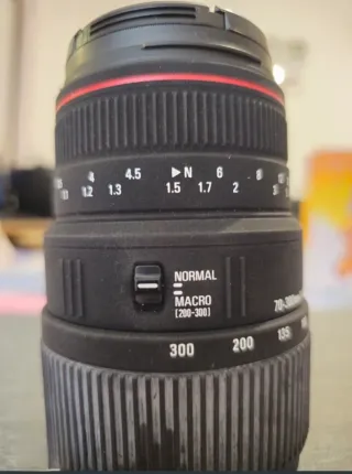 Teleobjetivo Sigma 70-300mm Nikon