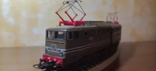 Locomotiva Elettrica Lima FS E.645.080 H0