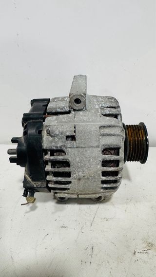 Alternador Opel Astra J 13586366