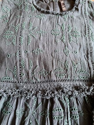 Vestido Zara bordado India Talla XS