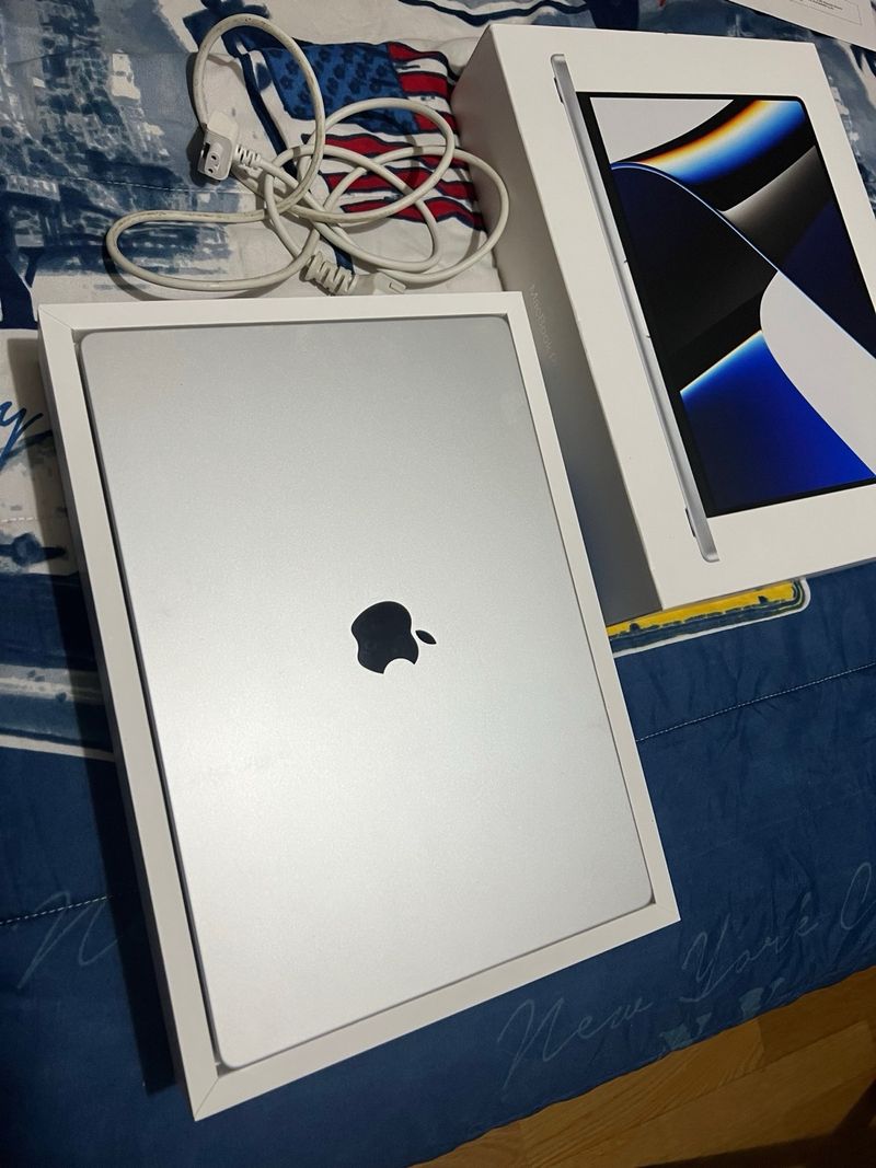 MacBook Pro 16 M1 Max 1TB 32GB RAM afbeelding 6