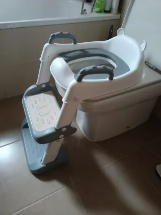 Asiento reductor WC niños con escalón