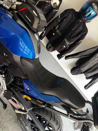 BMW F900XR 12/2024 - Como Nueva