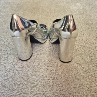 Zapatos de tacón  plateados Catwalk