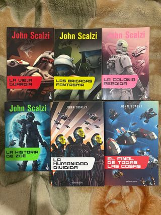 Lote de libros de ciencia ficcion y politica.