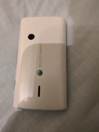 2 móviles Huawei y Sony Ericsson