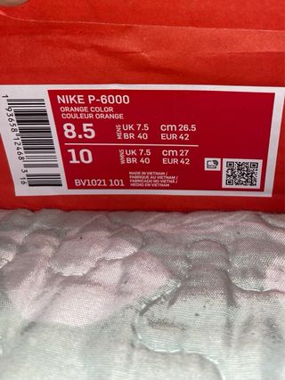 Nike P-6000 Plata/Rojo Talla 42