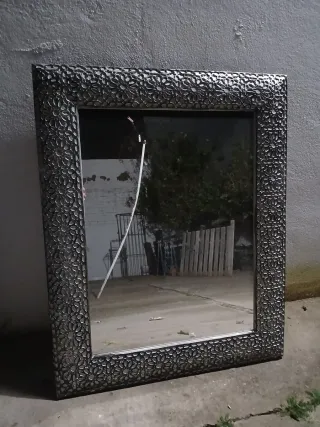Espejo decorativo marco plateado