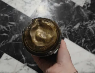 Bottiglie in ottone Set due bottiglie da guerra