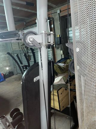 Máquina de gimnasio multifunción