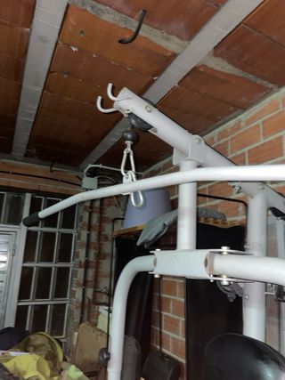Máquina de gimnasio multifunción