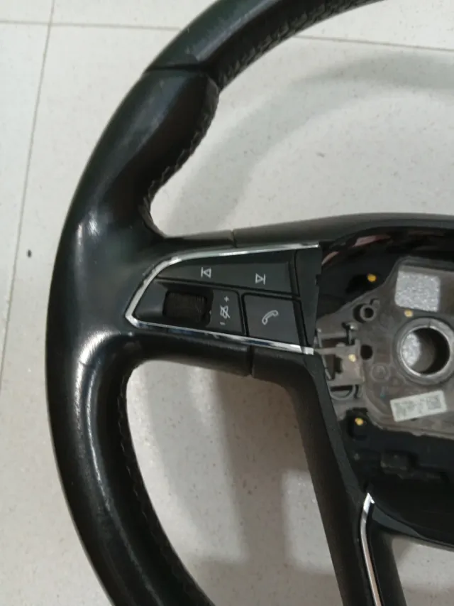 Volante Seat León MK3 Sport