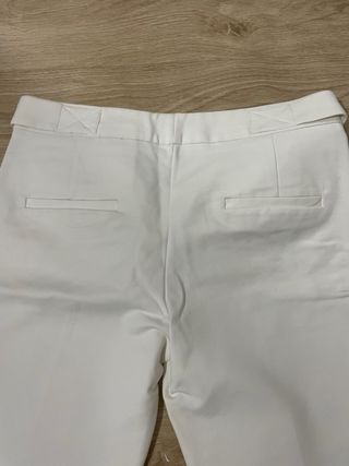 Pantalón blanco, talla M, de Mango